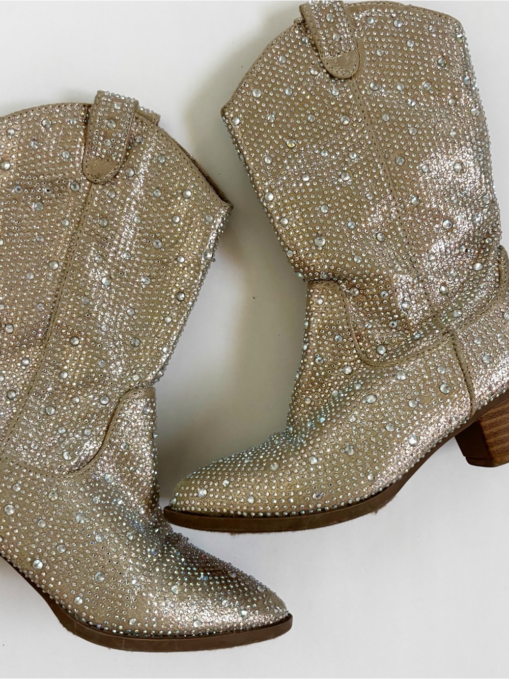 Pre owned girls Forever Link River Gold Rhinestone Bling Cowboy Boots, sz. 11
